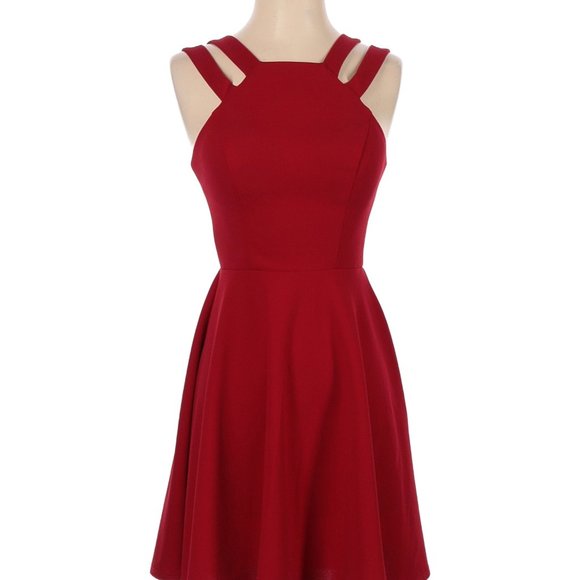 Gently used (worn once) B. Darlin Red cocktail Dress in size 5/6 - Picture 1 of 5